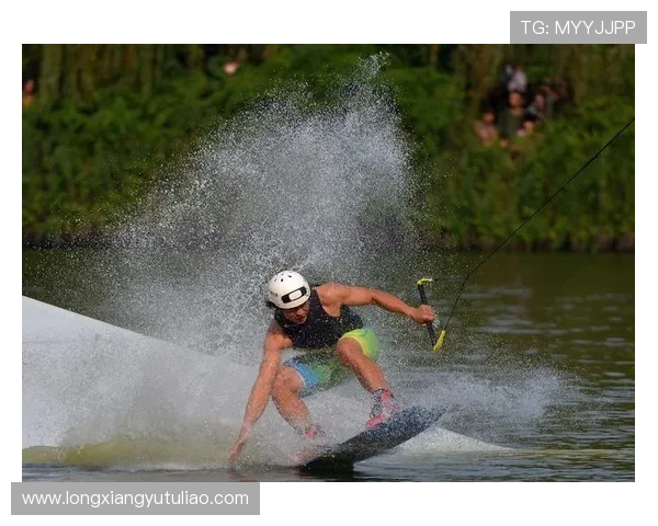 成都极限运动队区域防守分析及其在比赛中的得失表现探讨