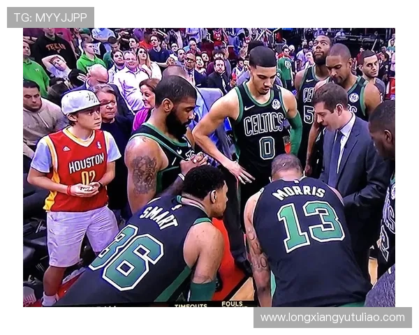 成都篮球队比赛经验引发热议球迷对战术和表现的不同看法 成都篮球队比赛经验引发热议球迷对战术和表现的不同看法